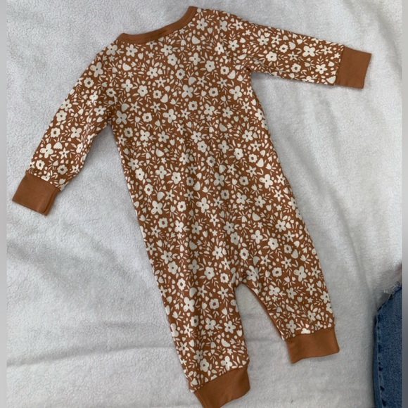 5 for $10 Modern Moments Like New Rust & White Floral Print Bodysuit 3-6M - Picture 4 of 5
